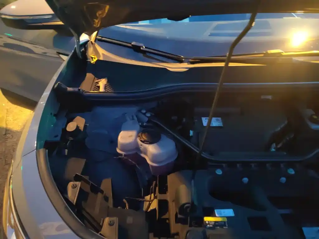 Volkswagen ID.4 Crozz — миниатюра 20