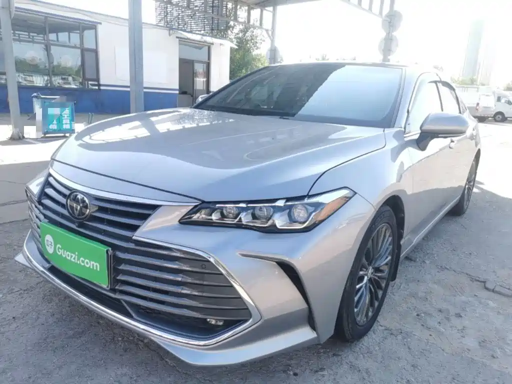 Toyota Avalon — миниатюра 2