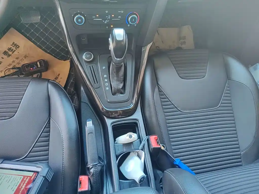 Ford Focus — миниатюра 14