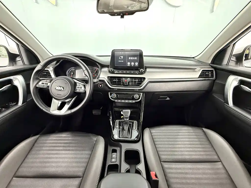 Kia Sportage — миниатюра 9