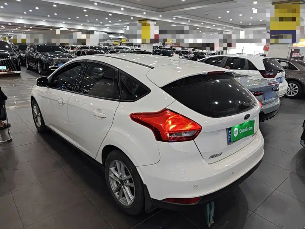 Ford Focus — миниатюра 5