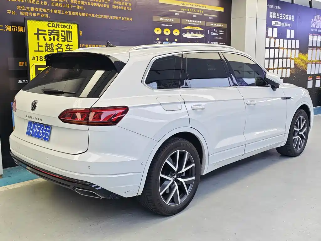 Volkswagen Touareg 2022 3.0TSI Sport