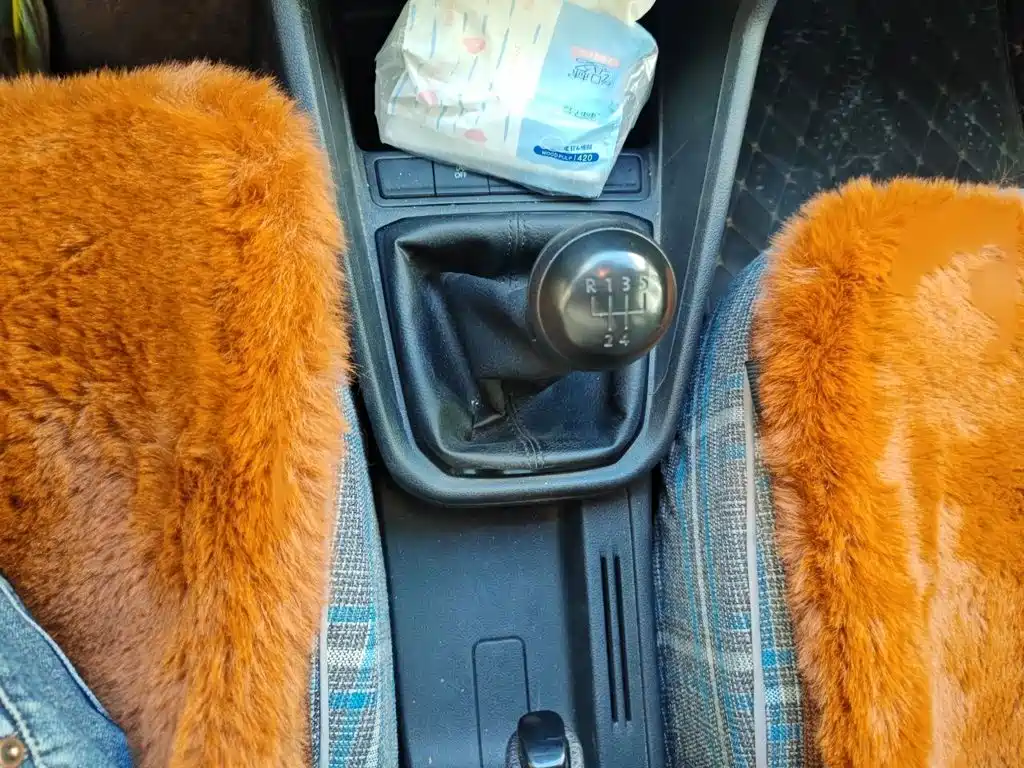 Volkswagen Santana — миниатюра 7