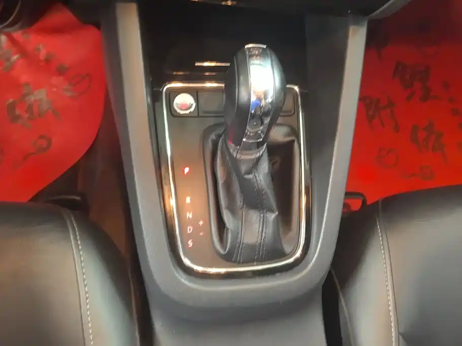Volkswagen Sagitar — миниатюра 16