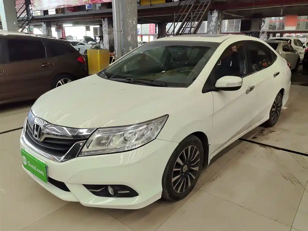 Honda Crider 2015