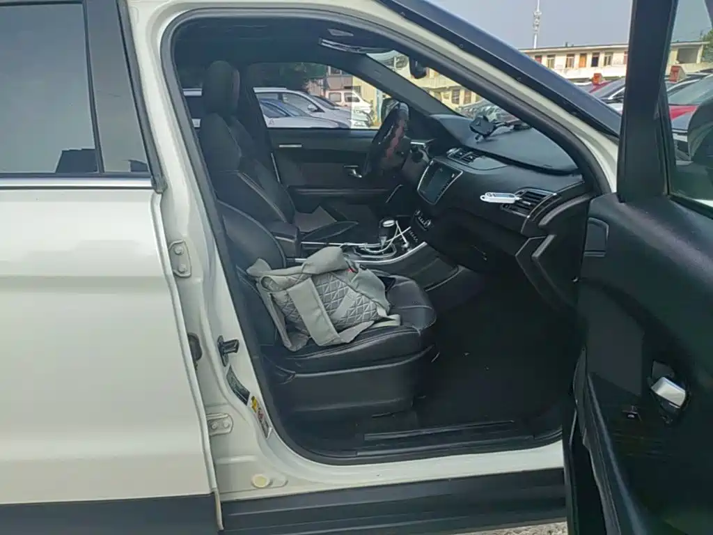 Landwind Landwind X7 — миниатюра 25