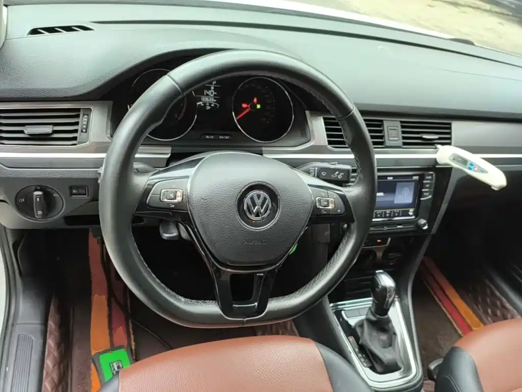 Volkswagen Bora — миниатюра 11
