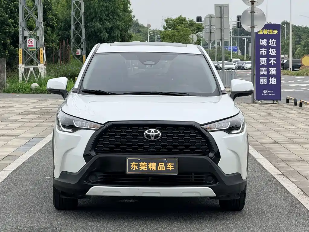 Toyota Corolla Cross — миниатюра 2