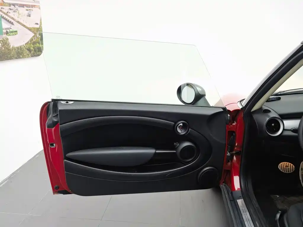 MINI Mini Clubman — миниатюра 8