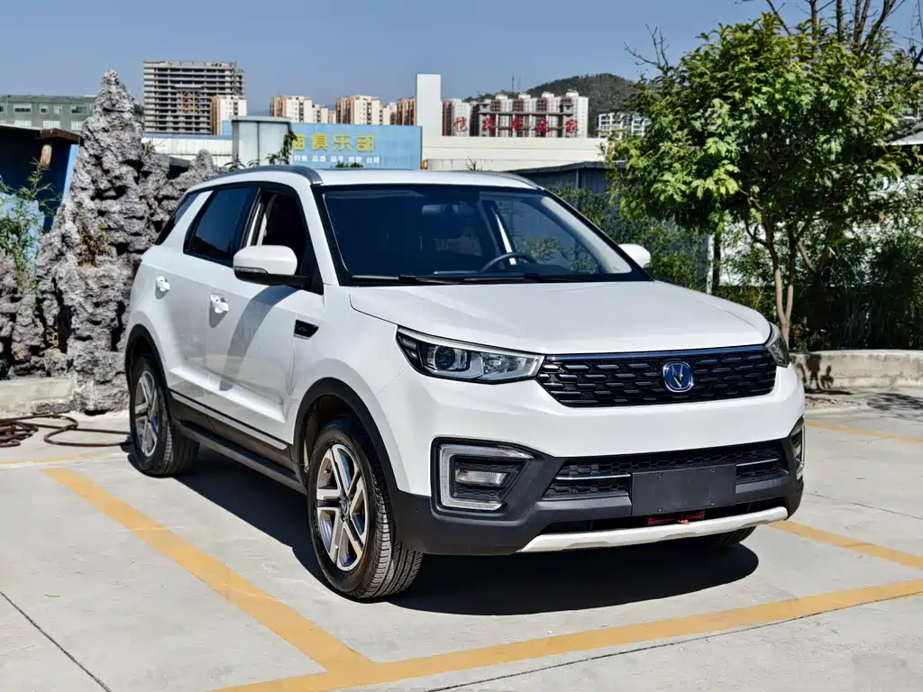 CHANGAN CS55
