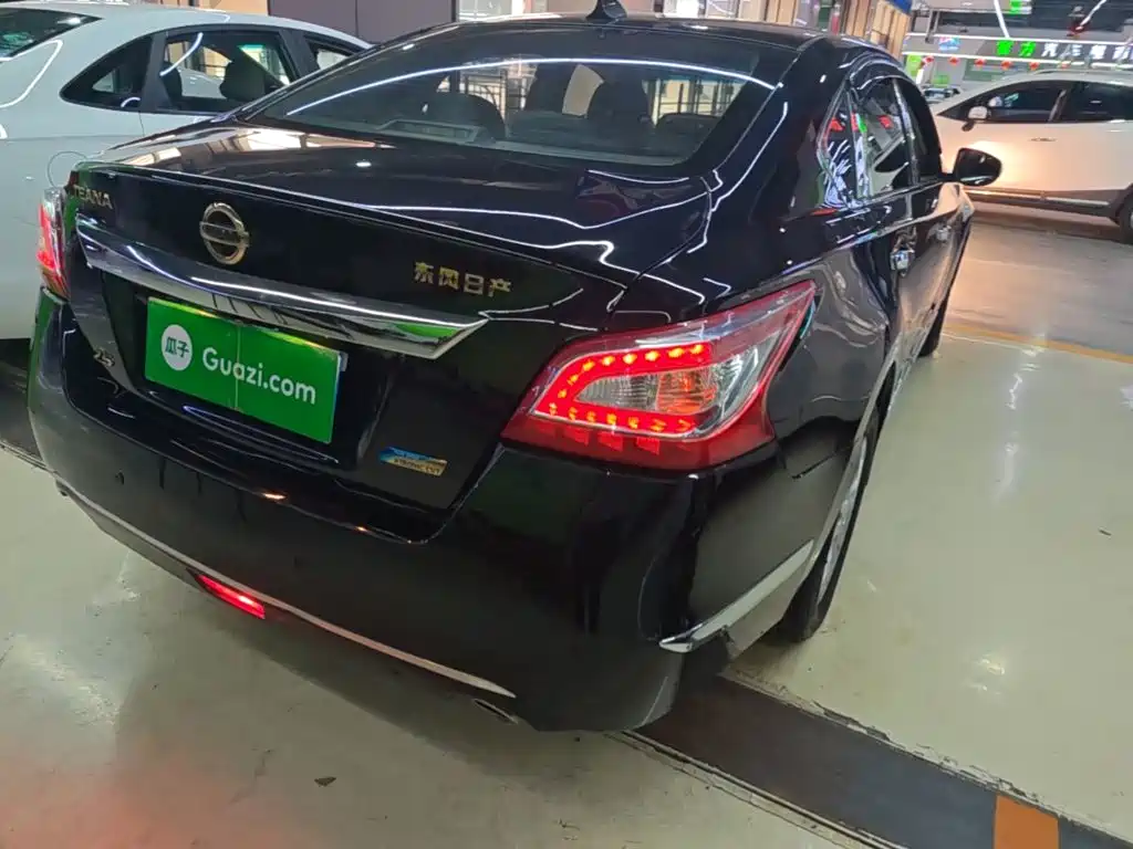 Nissan Teana — миниатюра 8
