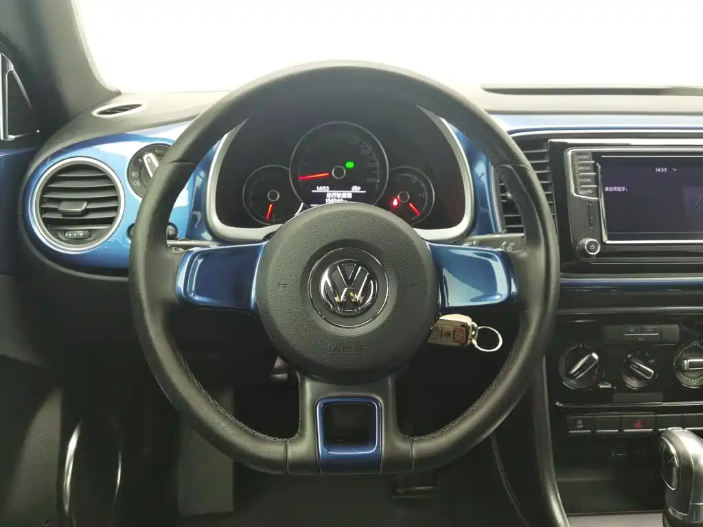 Volkswagen Beetle — миниатюра 11