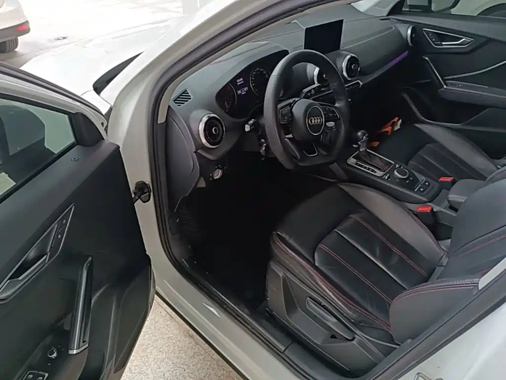 Audi Q2L — миниатюра 16