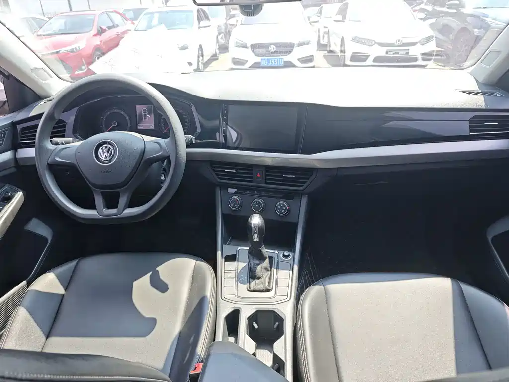 Volkswagen Bora — миниатюра 6