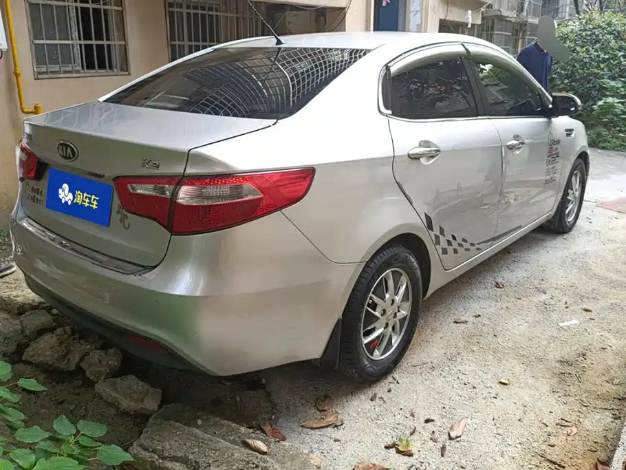Kia K2 — миниатюра 3