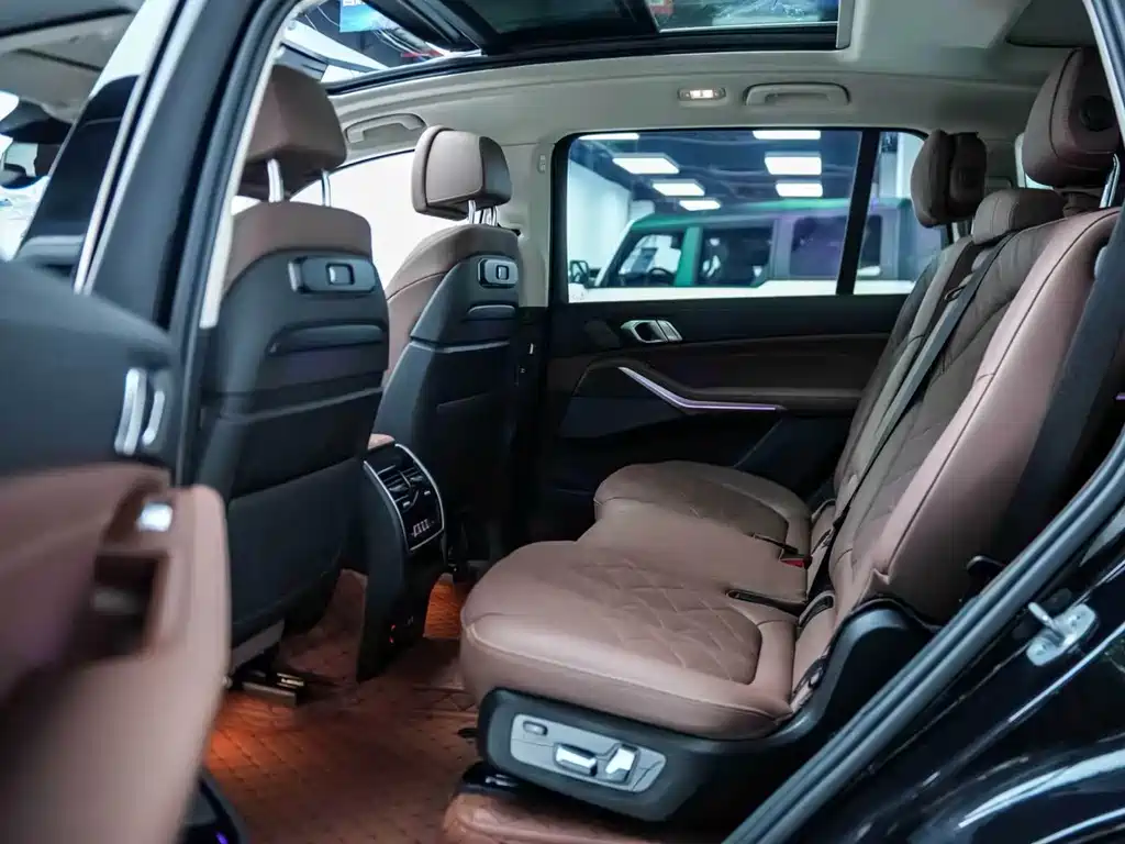 BMW X7 — миниатюра 4