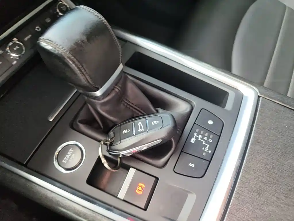 Citroen C6 — миниатюра 9