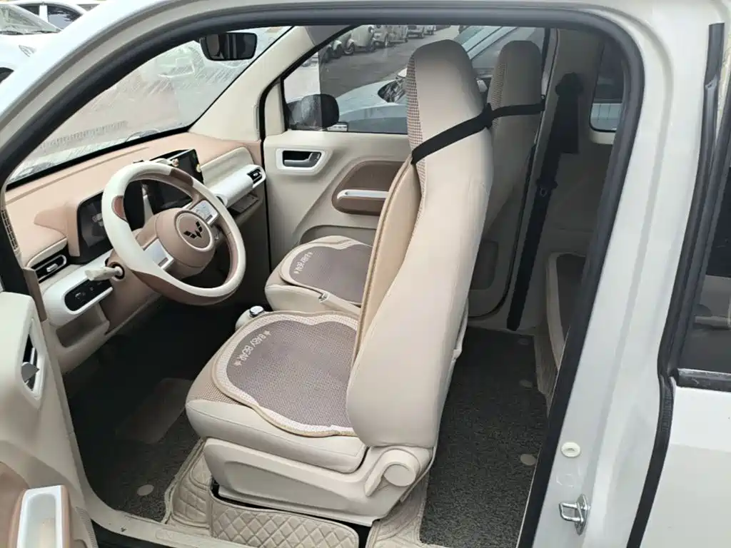 Wuling MINIEV — миниатюра 15