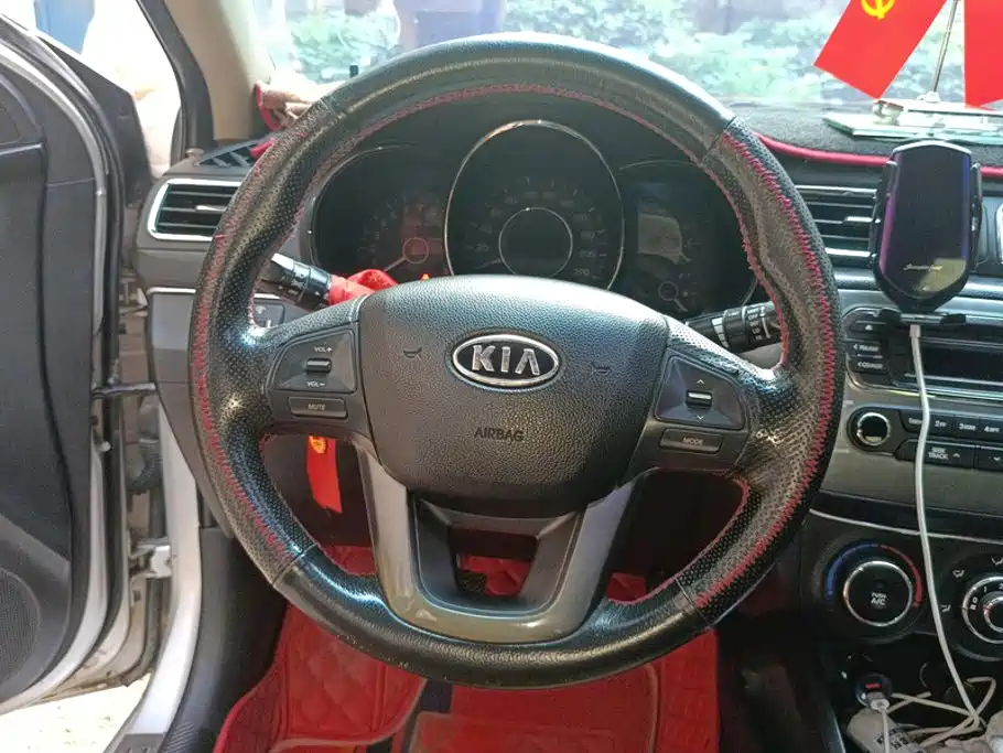 Kia K2 — миниатюра 15