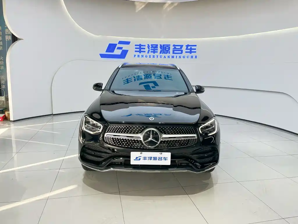 MERCEDES-BENZ GLC