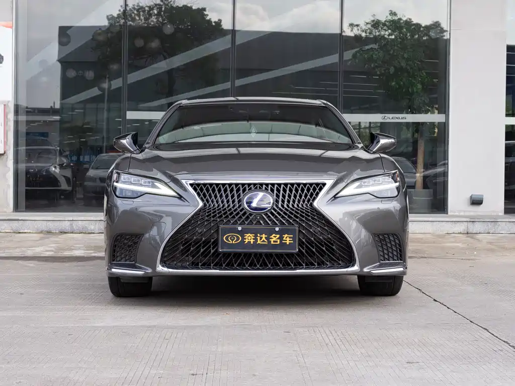 Lexus LS 2021 500h Executive