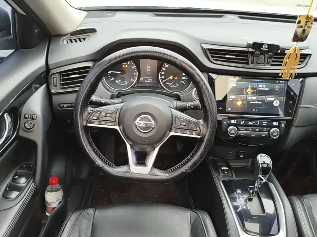 Nissan X-Trail — миниатюра 11