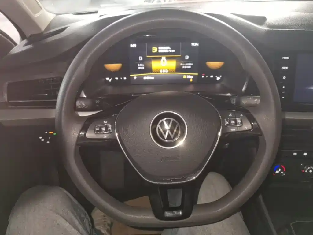 Volkswagen Lavida — миниатюра 11