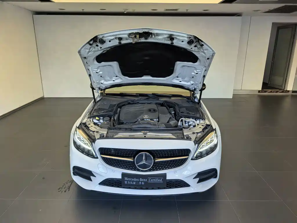 Mercedes-Benz C-Class — миниатюра 17
