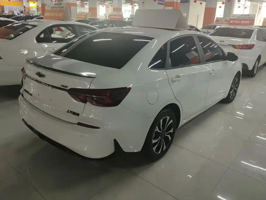 Chevrolet Monza — миниатюра 3