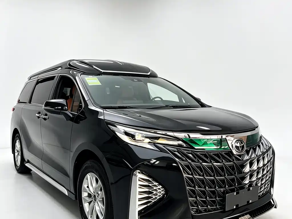 Toyota Granvia 2026 2.5L Luxury