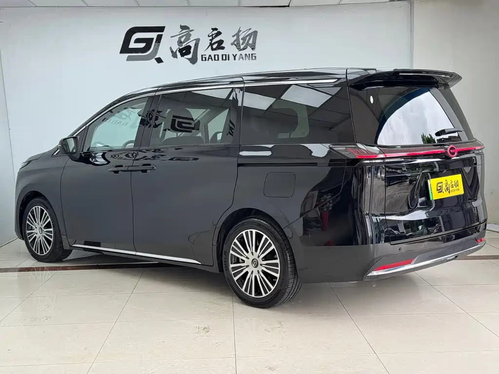 GAC Motor Trumpchi E8 PHEV — миниатюра 26