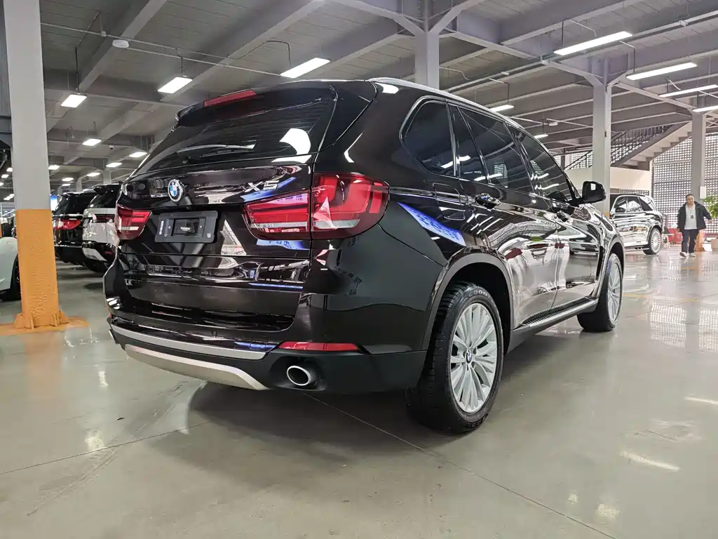 BMW X5 (Import) — миниатюра 14
