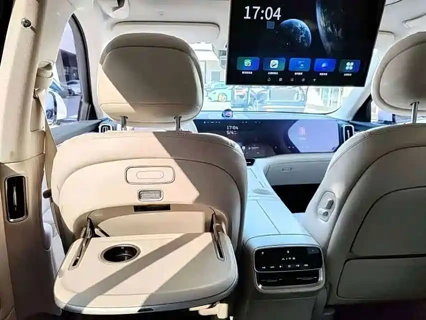 AITO AITO M8 — миниатюра 4