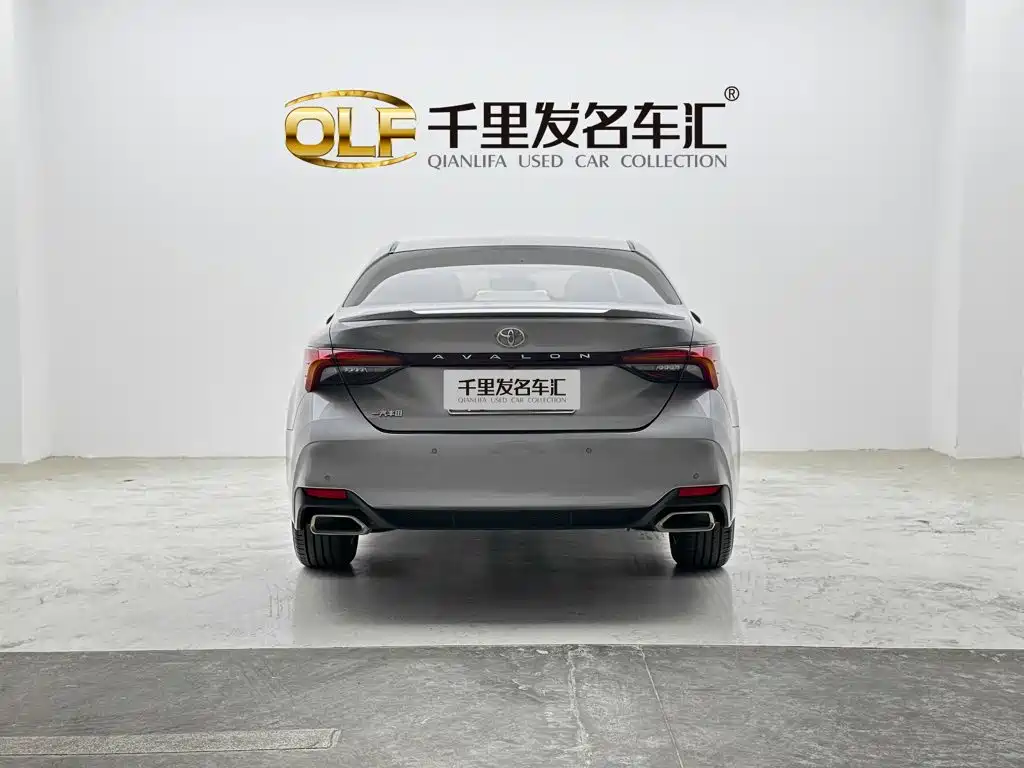 Toyota Avalon — миниатюра 2