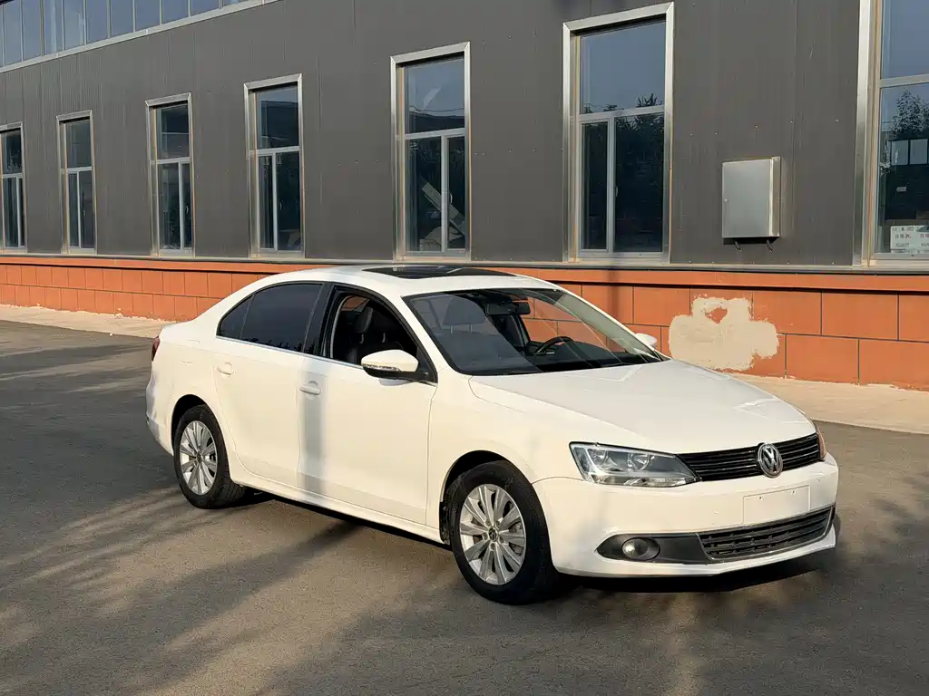 Volkswagen Sagitar — миниатюра 3