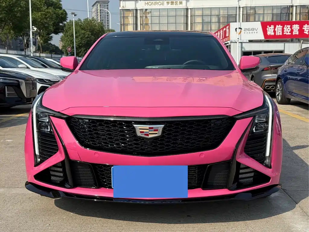 Cadillac CT5 — миниатюра 2