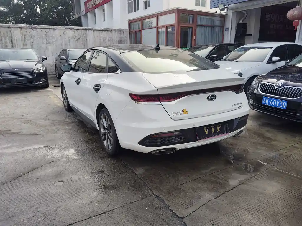 Hyundai Fista — миниатюра 4