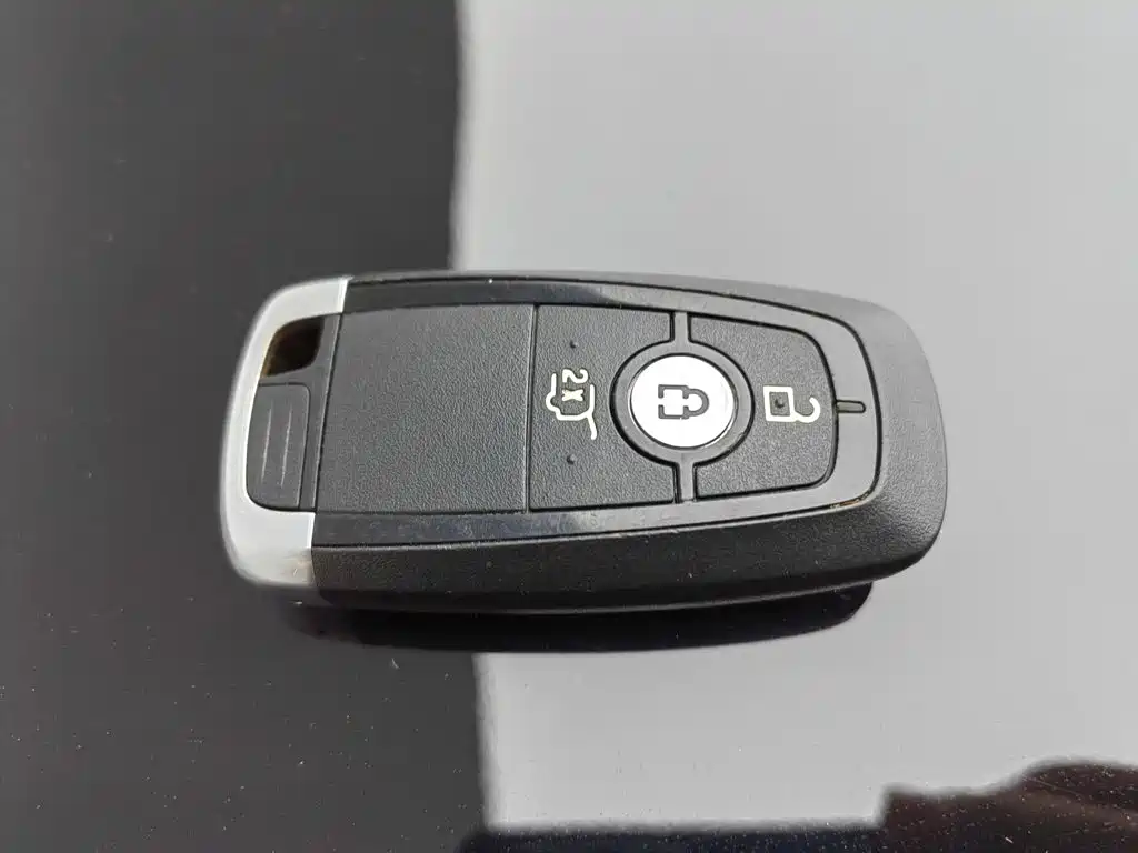 Ford Explorer — миниатюра 19