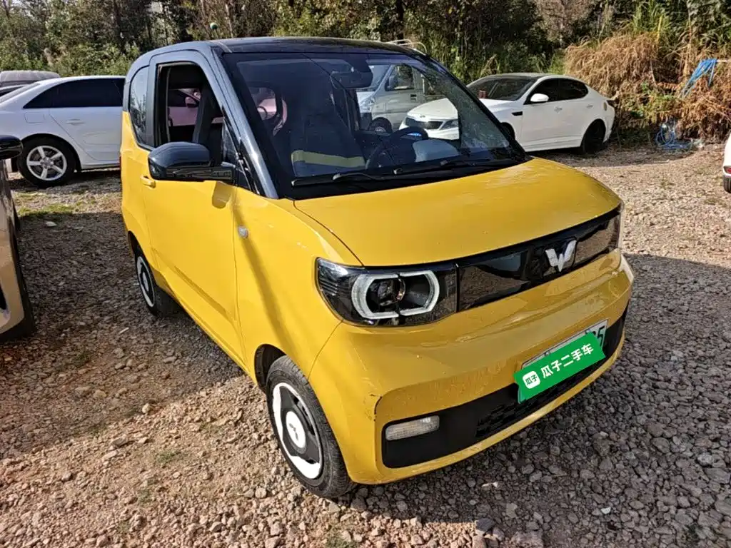 Wuling MINIEV — миниатюра 4