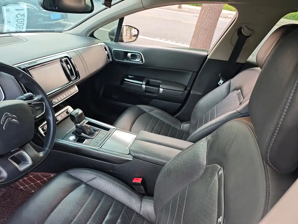 Citroen C6 — миниатюра 17