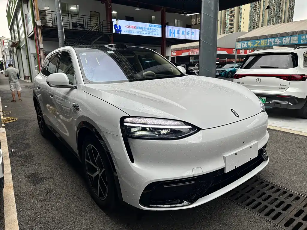 AITO AITO M6 — миниатюра 2