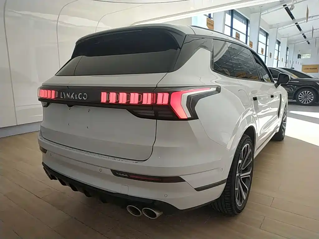 Lynk & Co 09 — миниатюра 7