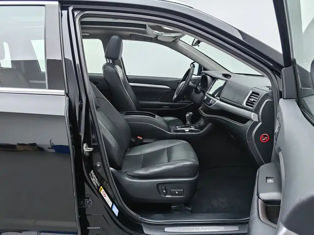 Toyota Highlander — миниатюра 23