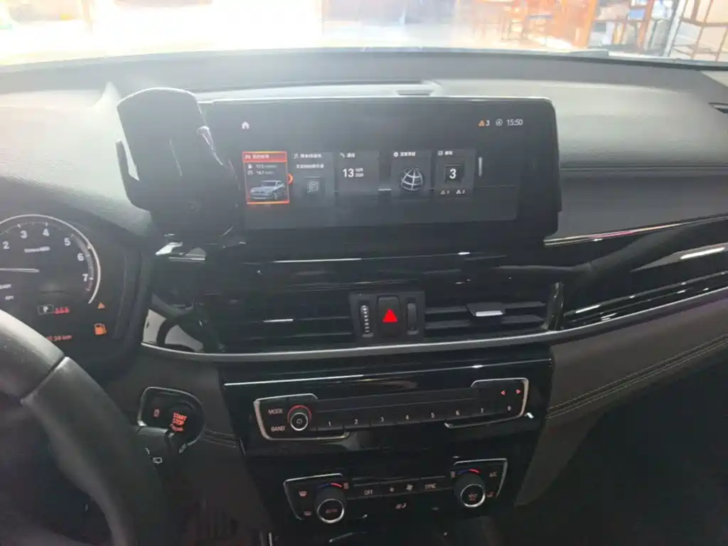 BMW X2 — миниатюра 13