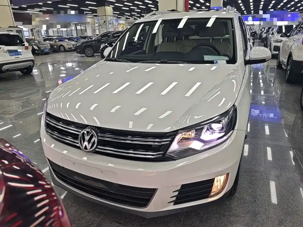Volkswagen Tiguan — миниатюра 3