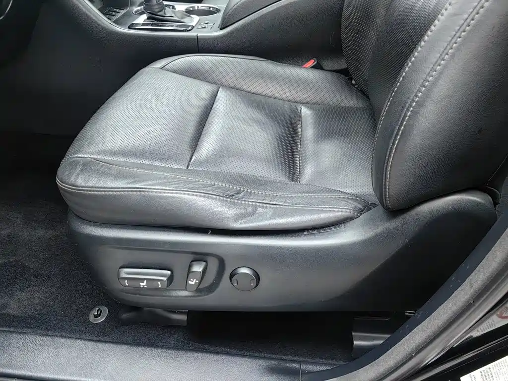 Toyota Highlander — миниатюра 20