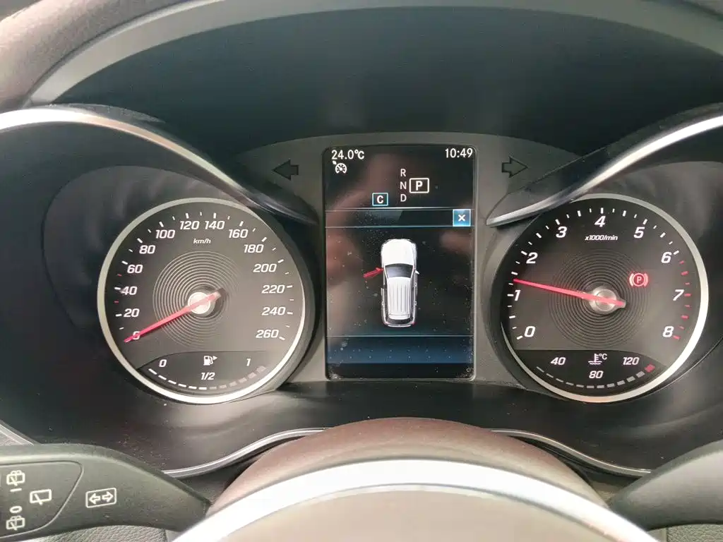 Mercedes-Benz GLC — миниатюра 12
