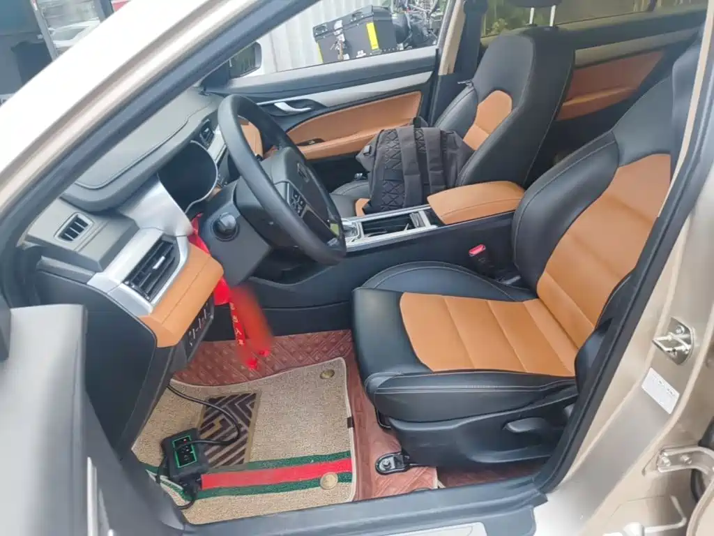Geely Vision S1 — миниатюра 15