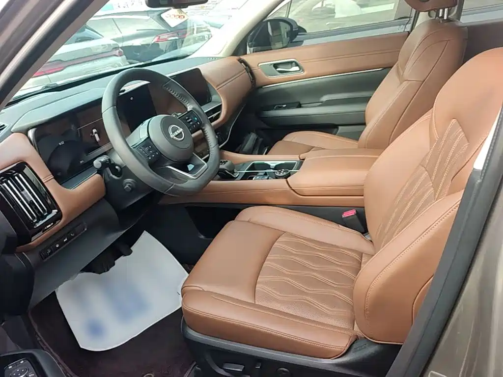 Nissan Teramont — миниатюра 15