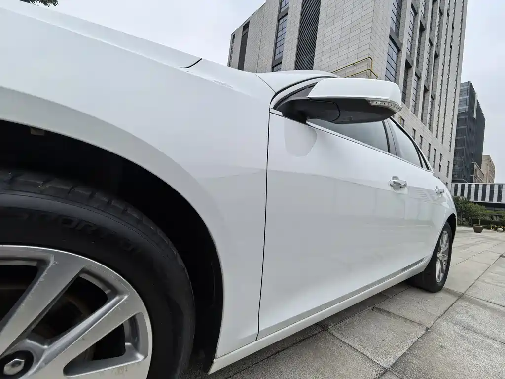 Chevrolet Malibu — миниатюра 16